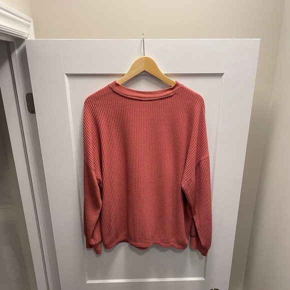 Old Navy Maternity Shirt - Picture 2 of 3